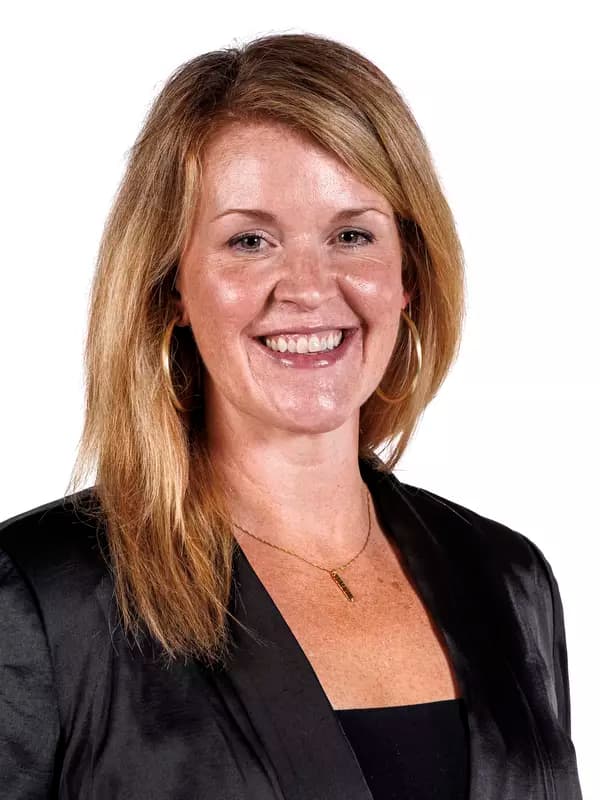 Julie Darty Dennis