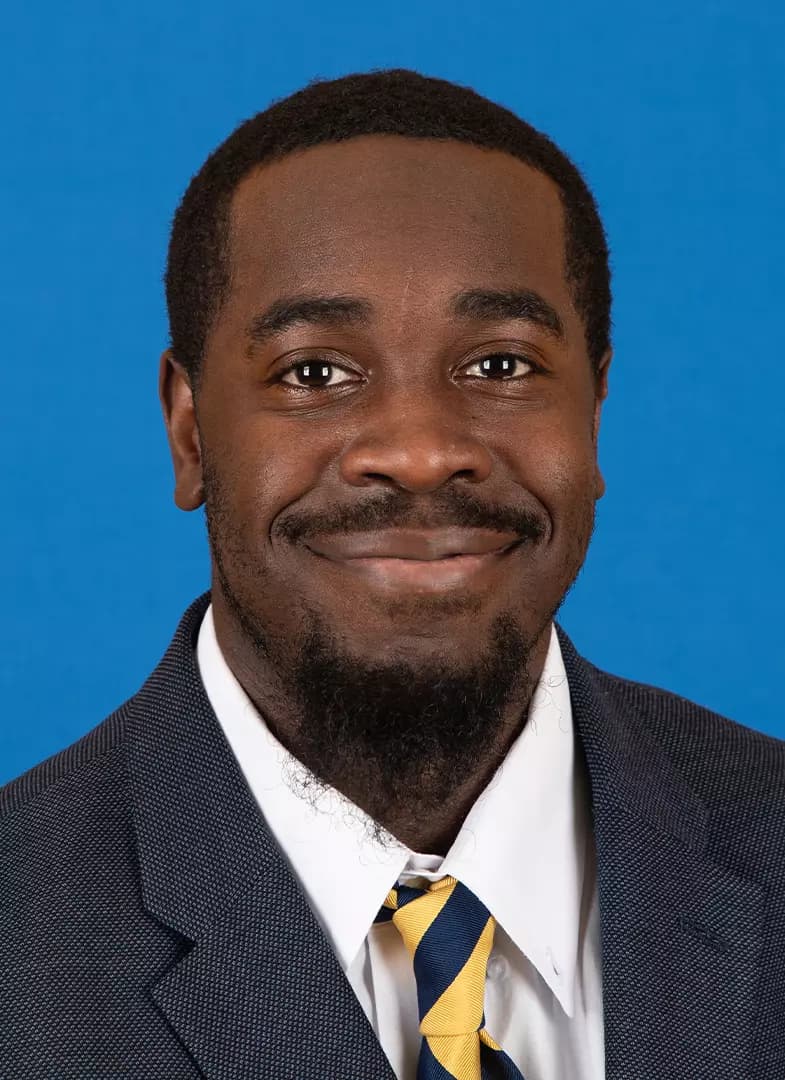 Dentarius Locke