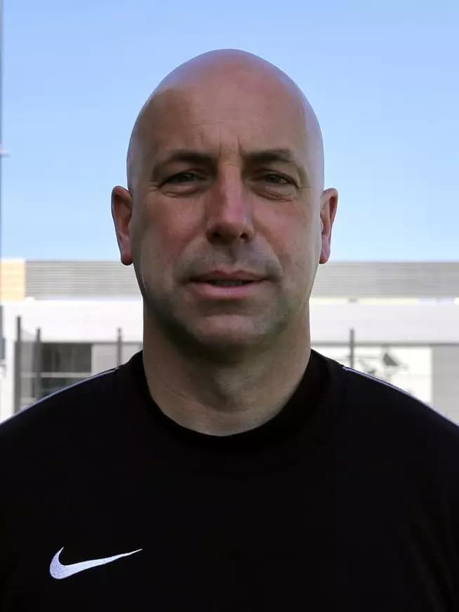 Dave DeMello