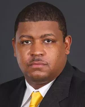 Latrell Scott