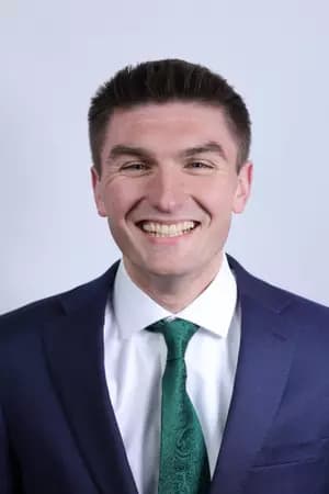 Robert Pousak '25