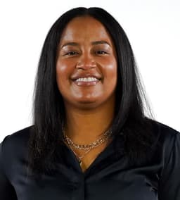 Toia Giggetts portrait