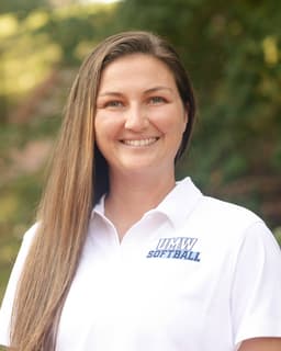 Hannah Qualls portrait