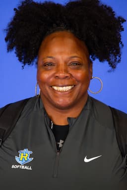 Alissa Smith portrait