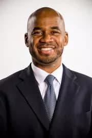 Shaheen Holloway portrait