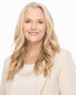 Candi Whitaker portrait