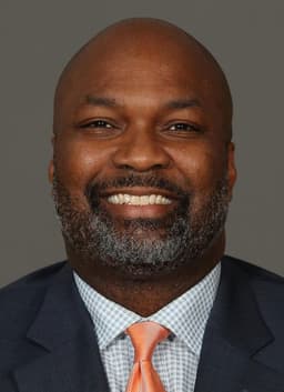 Carlin Hartman portrait