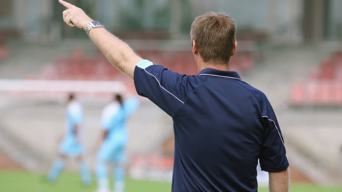 Helping Athletes Build Confidence Beyond Coach Validation