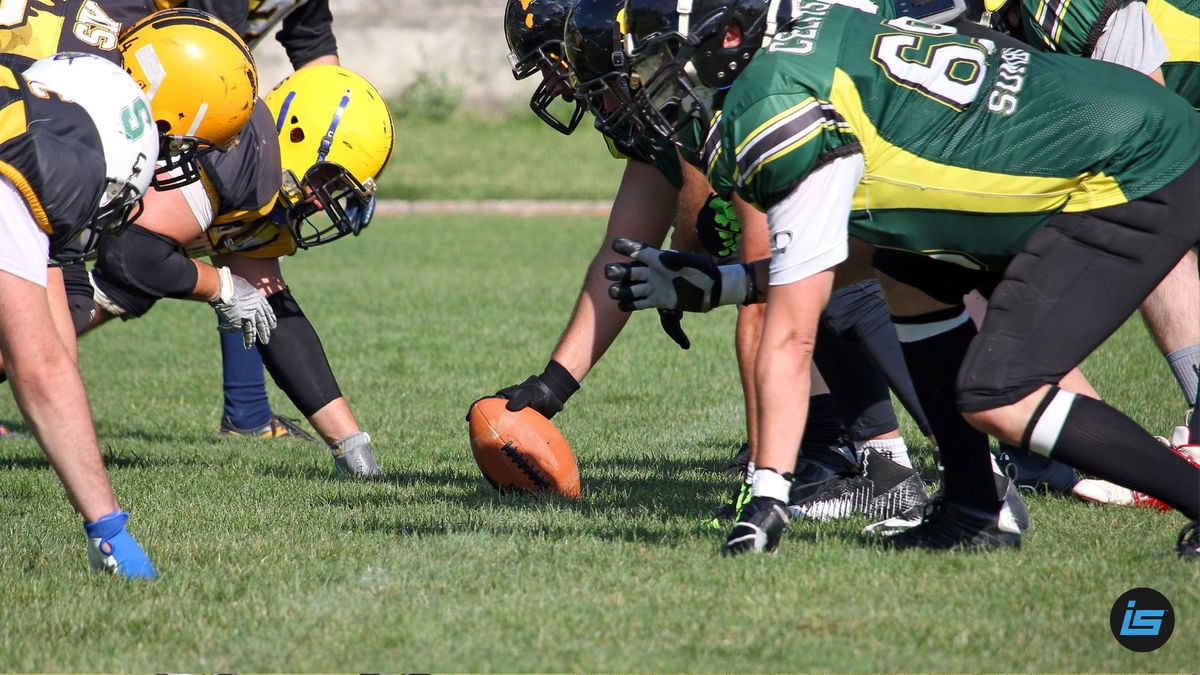 Understanding the Line of Scrimmage in American Football
