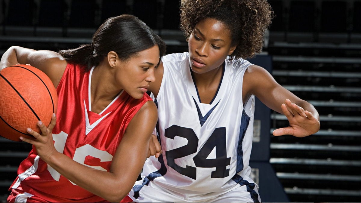 Hogging the Ball: Coaching Youth Basketball & Other Sports