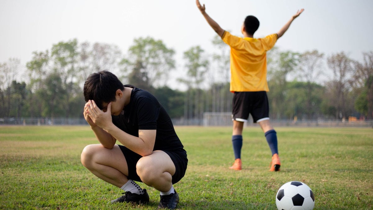 When the Team Culture Is Toxic: How Parents Can Spot It Early