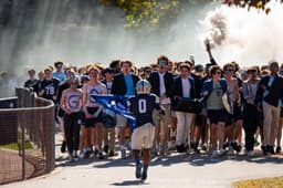 Nadir Samuel portrait